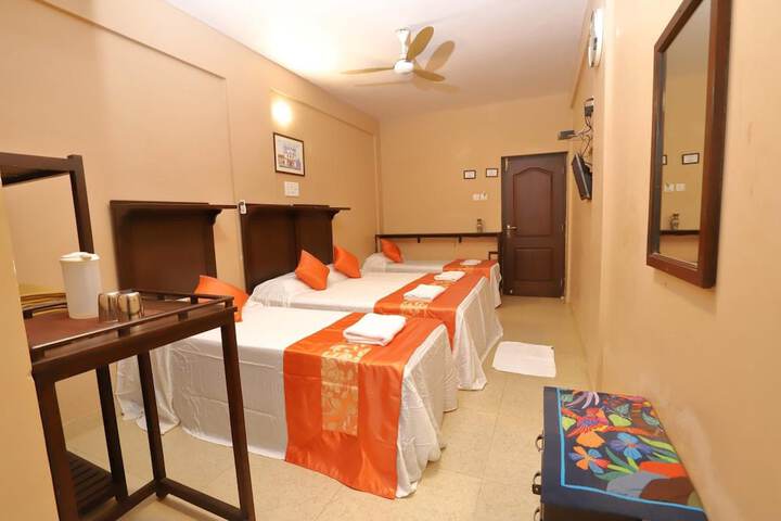 Room 20 of 37