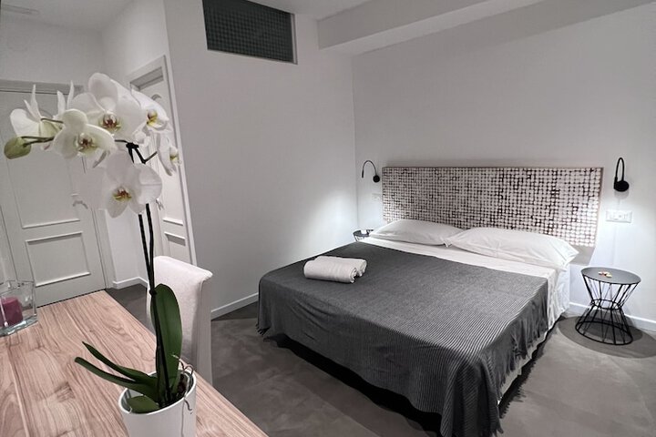 Room 25 of 78