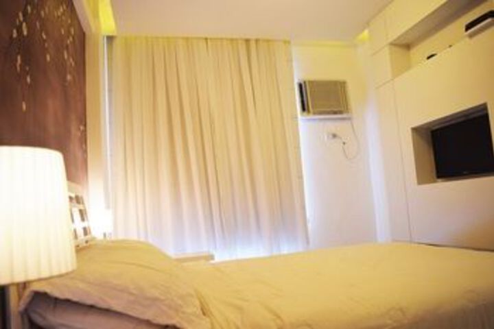 Room 40 of 61