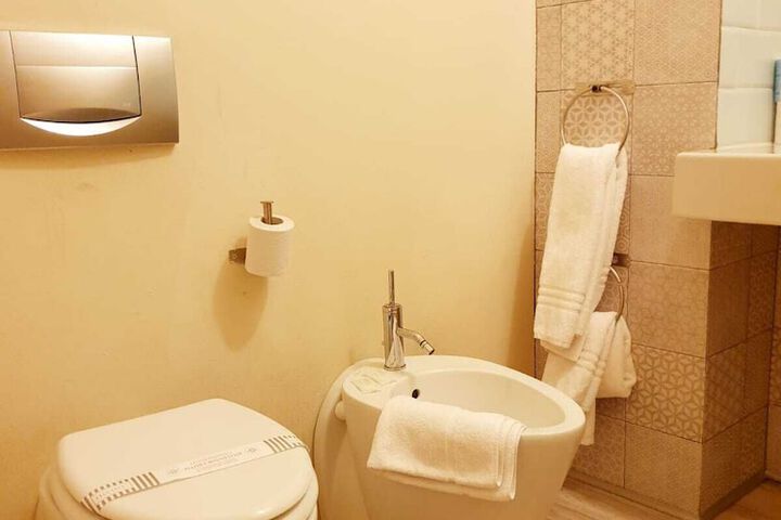Room 48 of 72
