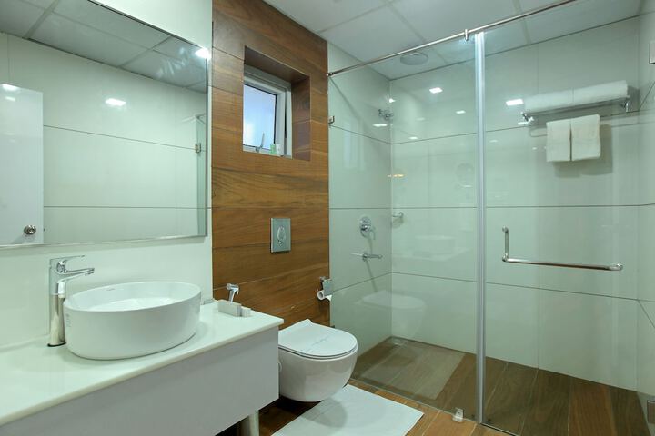 Room 15 of 31