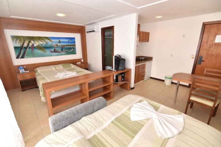 Room 4 of 28