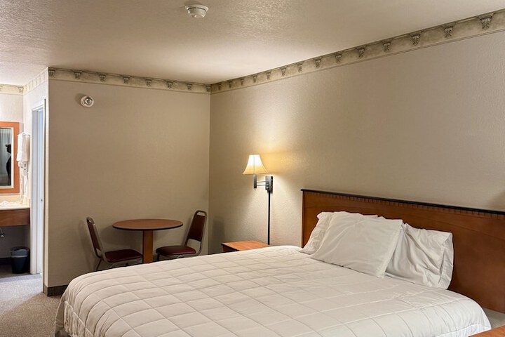 Room 12 of 45