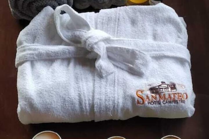 Spa 14 of 27