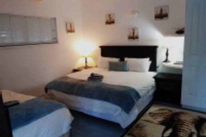 Room 90 of 168