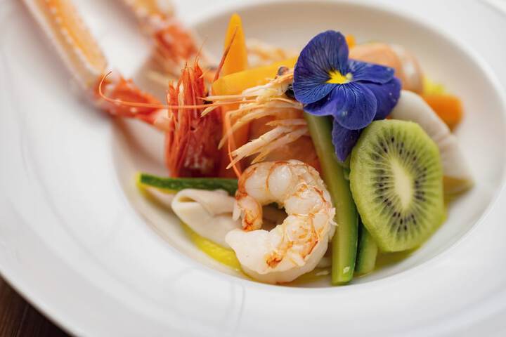 Dining 59 of 71