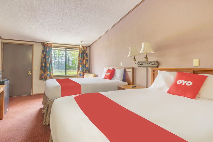 2 Double Beds (4 of 6)
