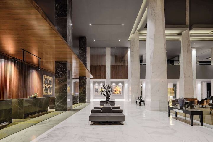 Guest Lobby