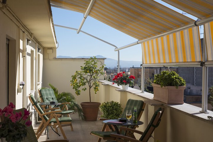 Terrace/Patio 61 of 75