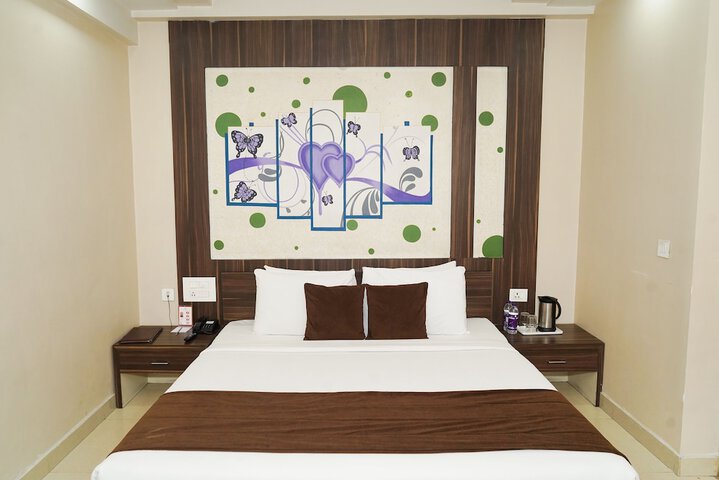 Room 15 of 67