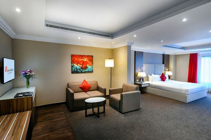 Room 19 of 114