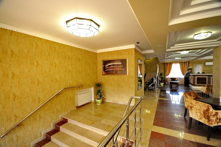 Hotel 2 of 40