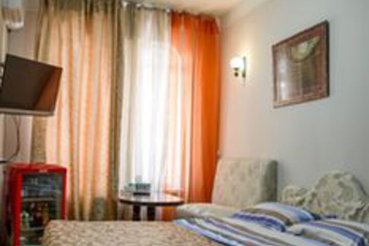 Room 20 of 32