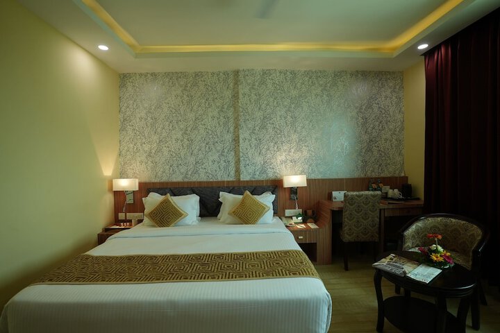 Room 3 of 19
