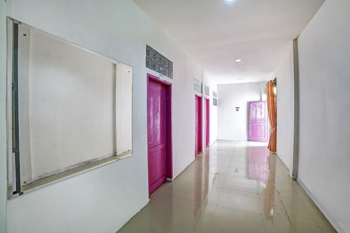 Hotel Interior 2 of 26