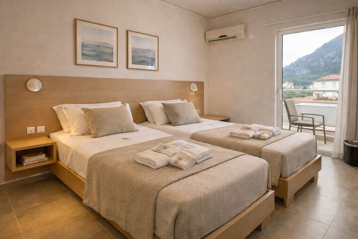 Room 2 of 14
