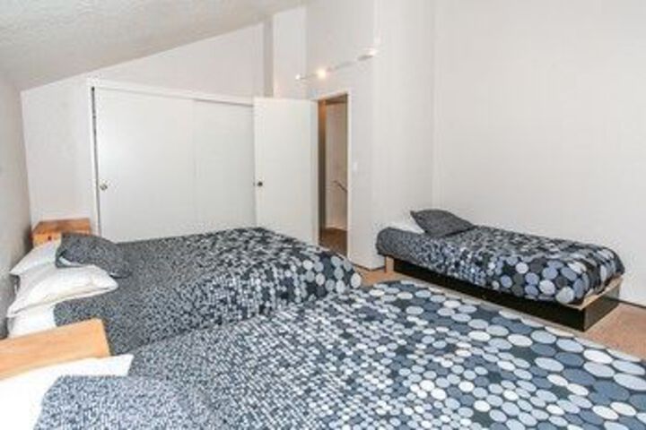 Room 14 of 50