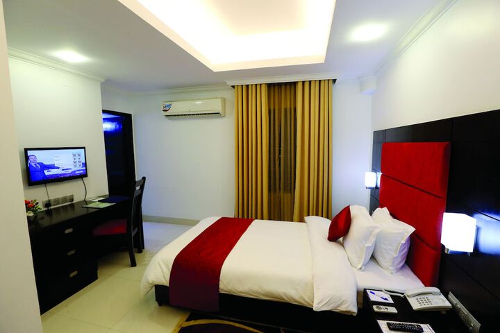Room 7 of 54