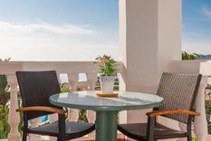Terrace/Patio 3 of 124