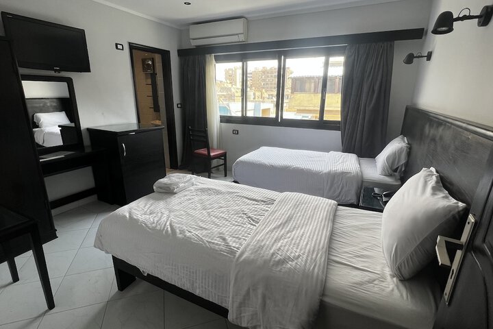 Room 21 of 107