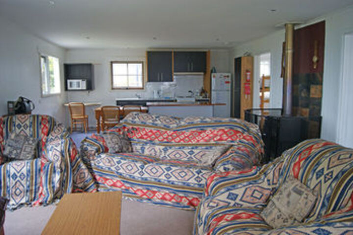 Room 100 of 191