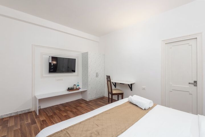 Room 14 of 52