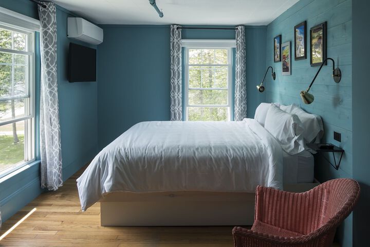 Room 11 of 47