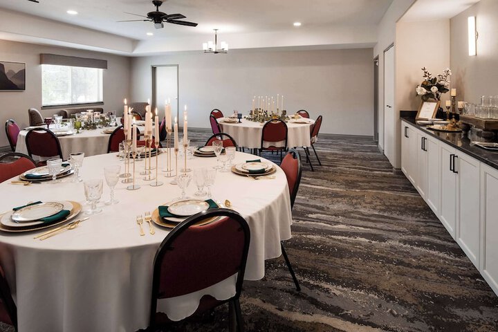 Indoor wedding