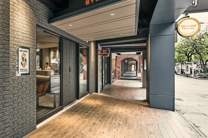 Hotel Exterior