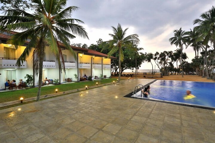 Pools & Facilities
