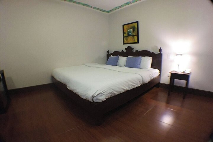 Room 18 of 50