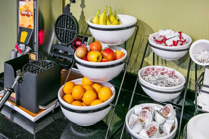 Breakfast/Coffee Service 36 of 43