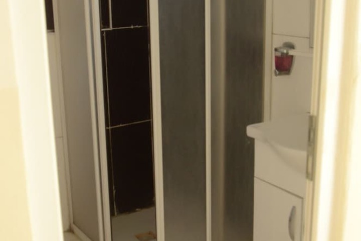 Room 15 of 22