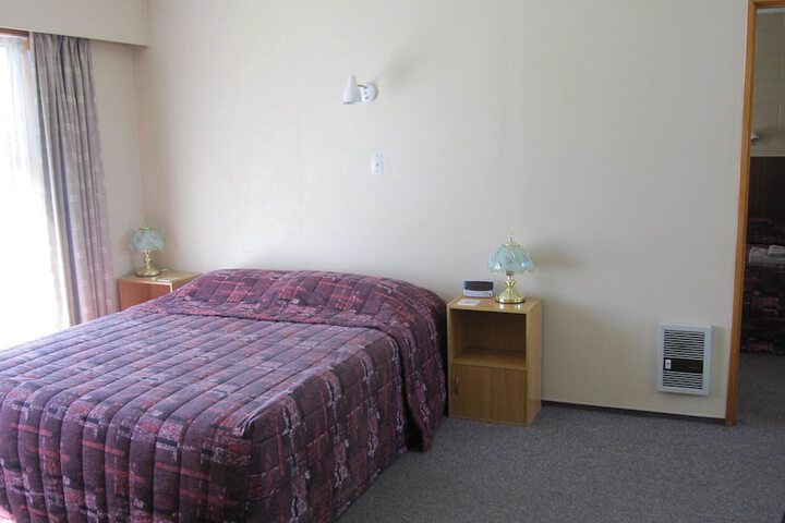 Room 17 of 53