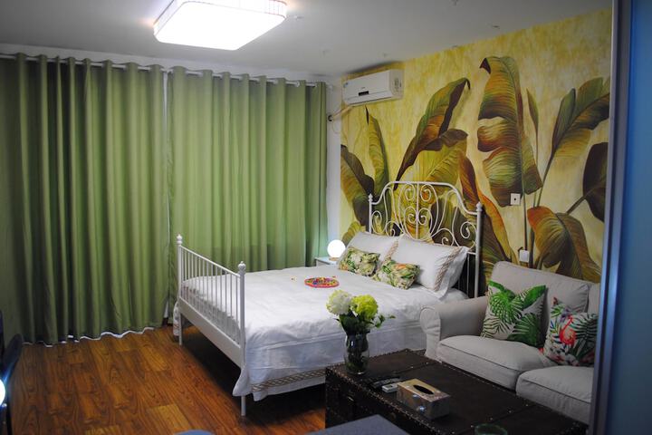 Room 10 of 172