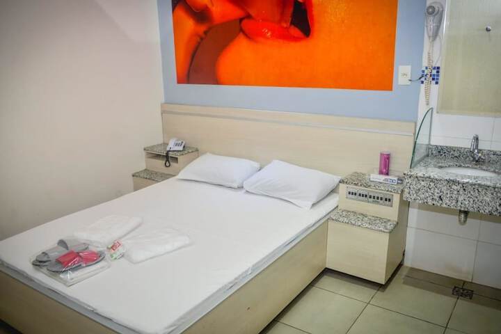 Room 4 of 62