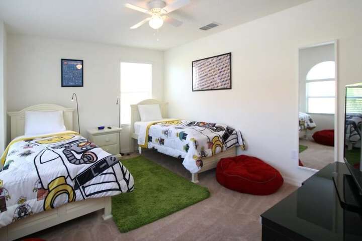 Room 74 of 299