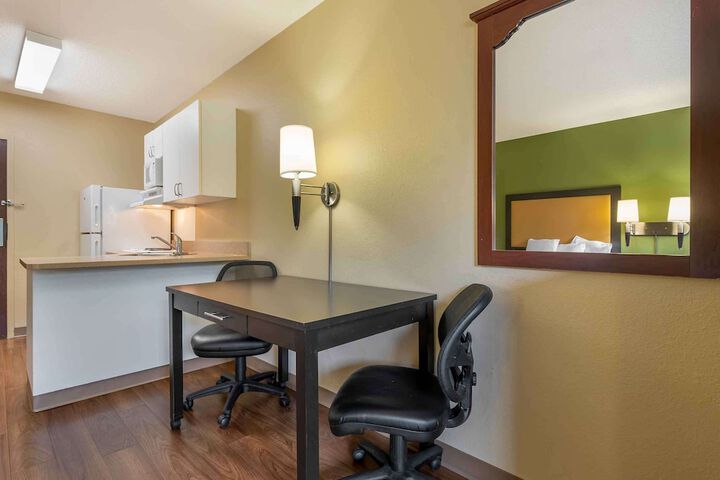 Studio 2 Double Beds (4 of 6)