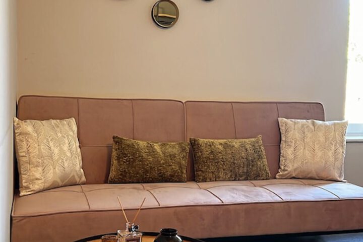 Room 34 of 63