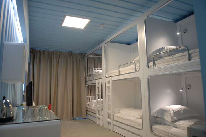 Room 3 of 11