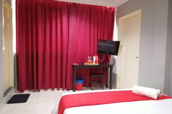 Room 6 of 29