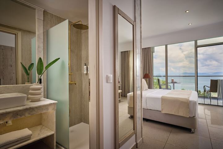 Room 40 of 97