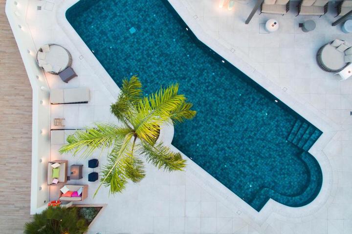 Flisvos Royal Hotel & Suites