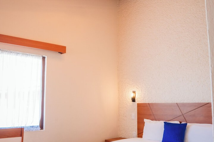 Room 44 of 85