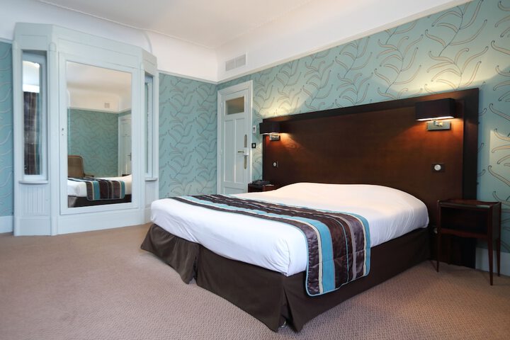 Room 26 of 79