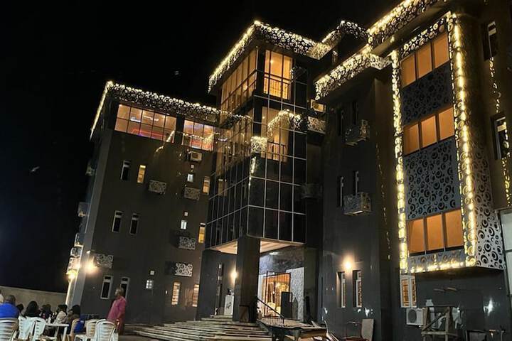 Hotel De Alommah