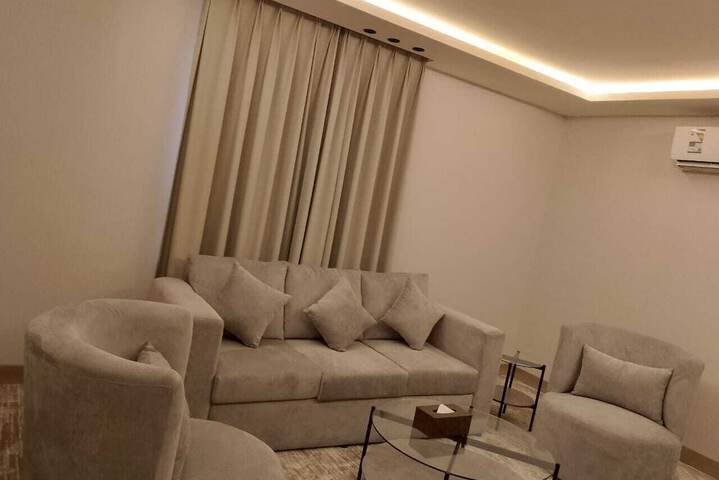 Room 18 of 23