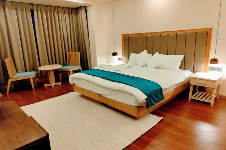 Room 7 of 40