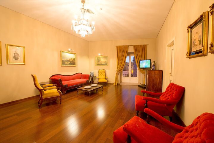 Hotel Lobby