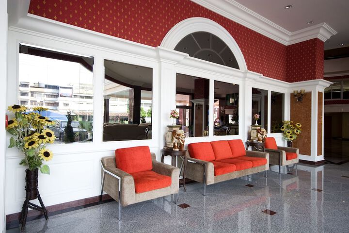 Lobby Entry
